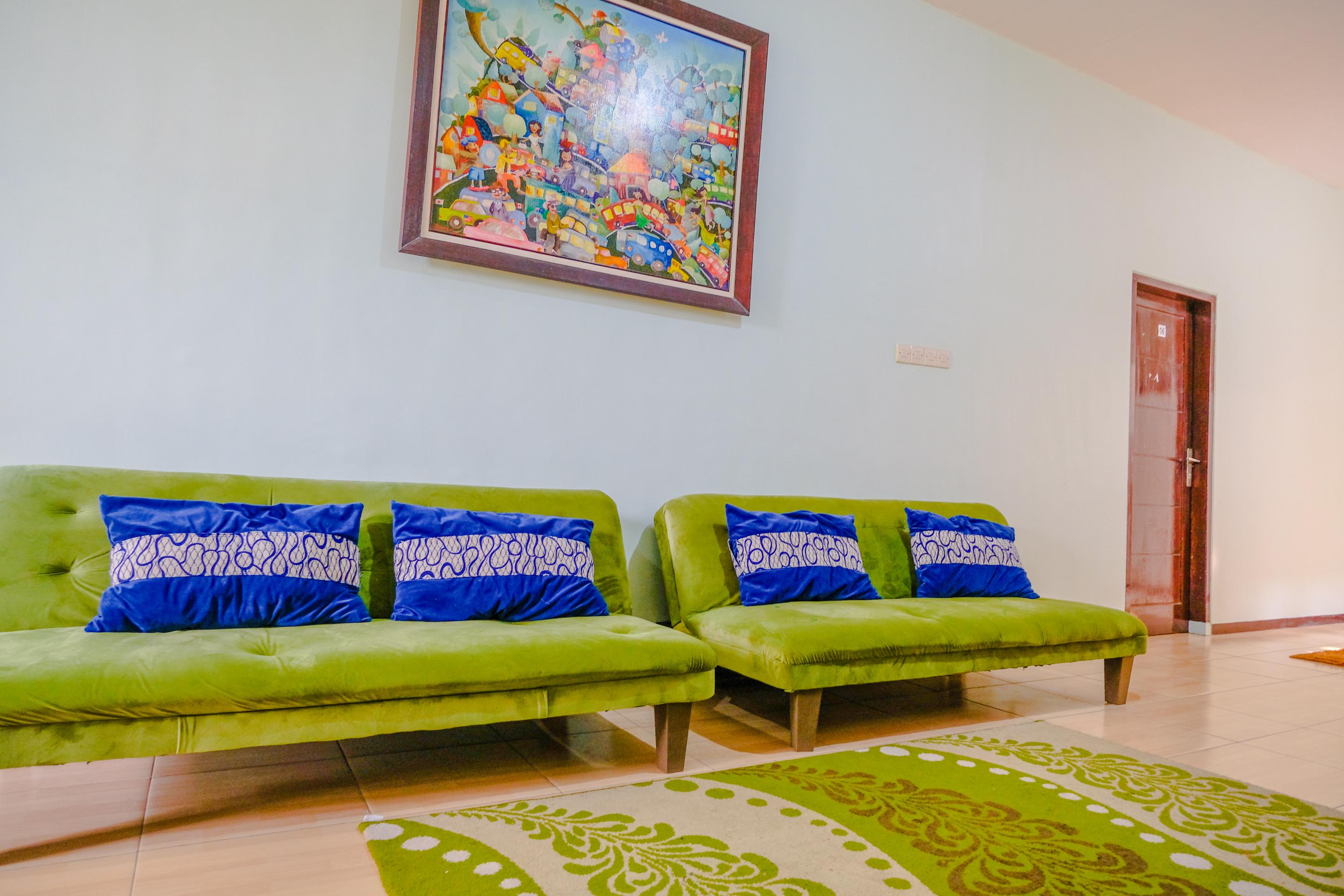 Oyo 2376 Tiara Family Residence Batu  Exterior photo